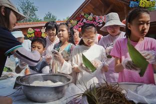 哈登：今天的失利很艰难 但仍要祝我所有的中国球迷新年快乐